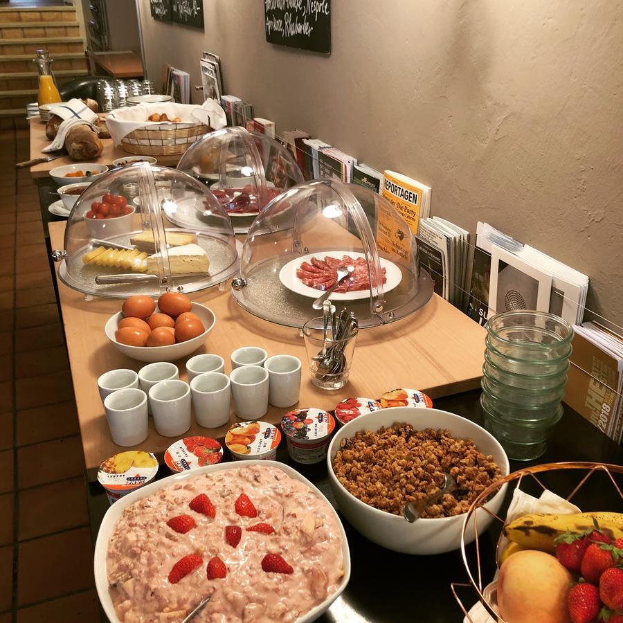 Baseltor Hotel & Restaurant 졸로투른 외부 사진